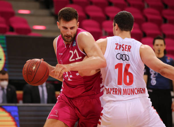 达五百多斤 达五百多斤