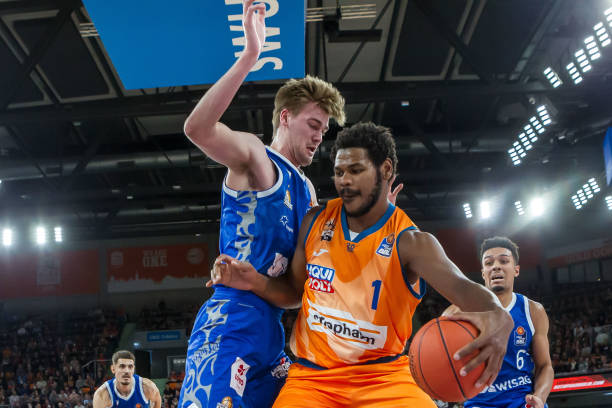 来埃弗顿生 来埃弗顿生